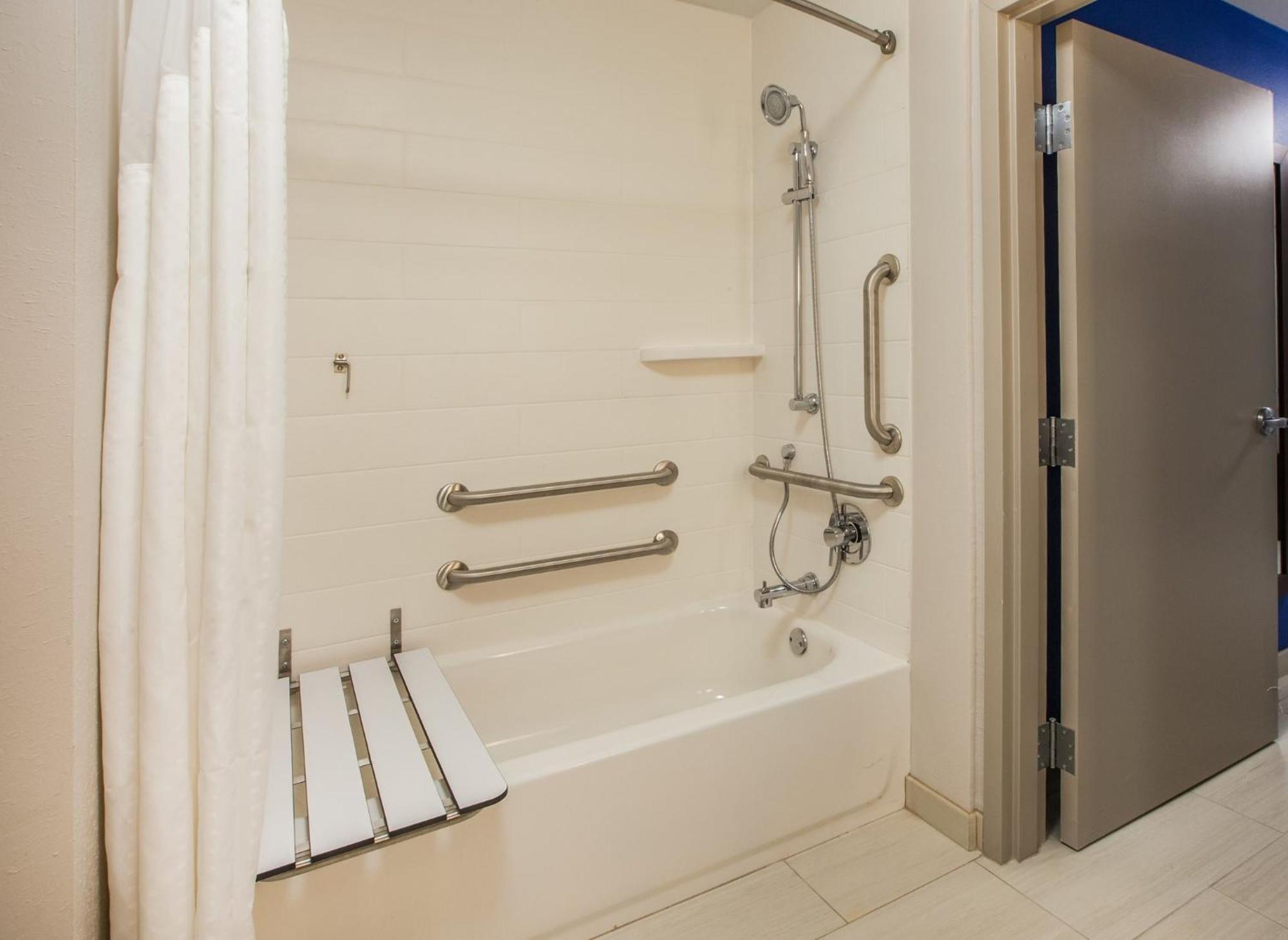 Holiday Inn Express & Suites Buford - Mall Of Georgia By Ihg 外观 照片